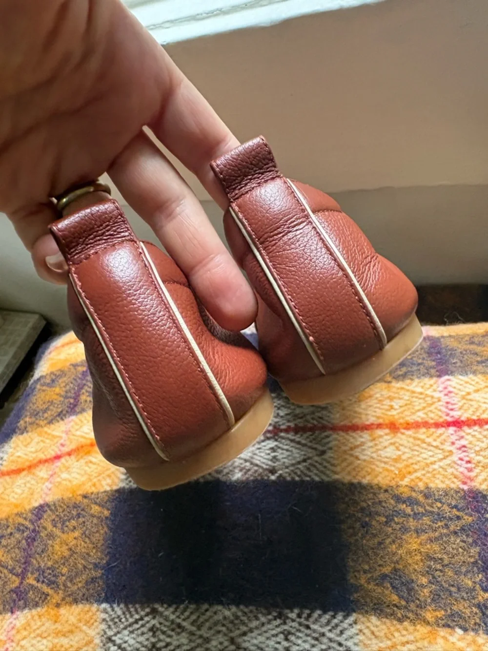 Everlane Pebbled Leather Day Glove Flats in Toasted Almond - Picture 3 of 6
